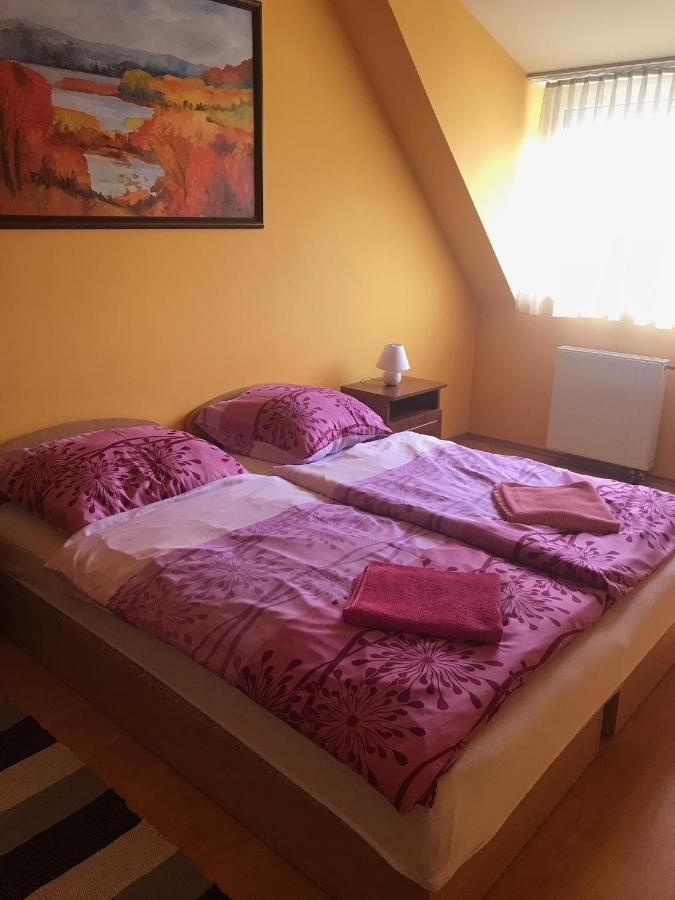 Vida Apartman ชาร์วาร์ ภายนอก รูปภาพ